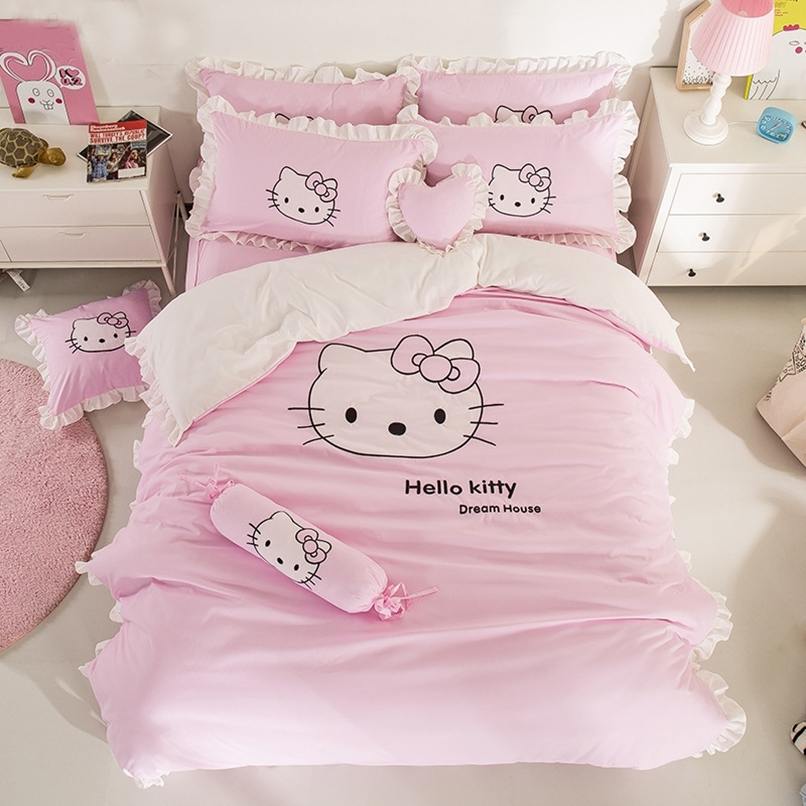 Phong Ngu Hello Kitty (4)