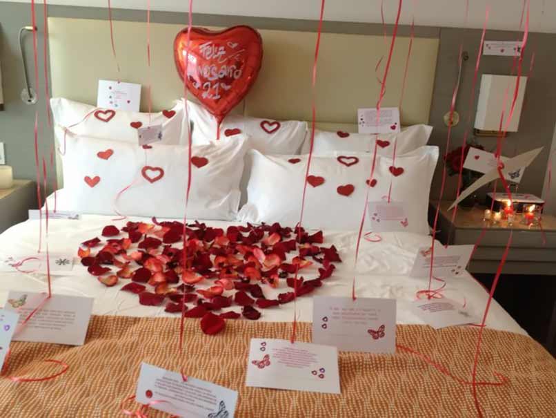 Trang trí phòng cưới bằng hoa hồng (30 ý tưởng) | VN THING