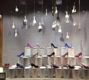 thiết kế shop giày nhỏ (3)
