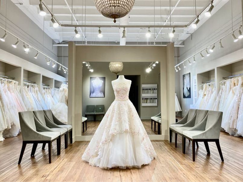 thiết kế tiệm áo cưới nhỏ đẹp, độc đáo (1)