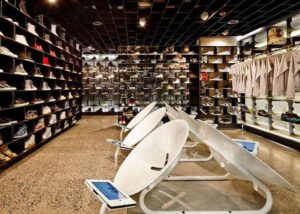 ý tưởng thiết kế shop giày nhỏ (5)